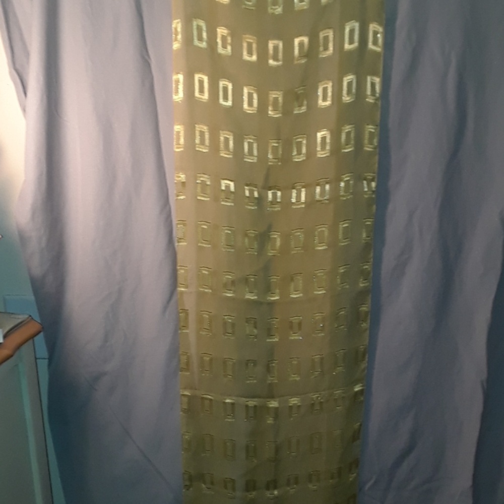 Scarf - Picture 4 of 4
