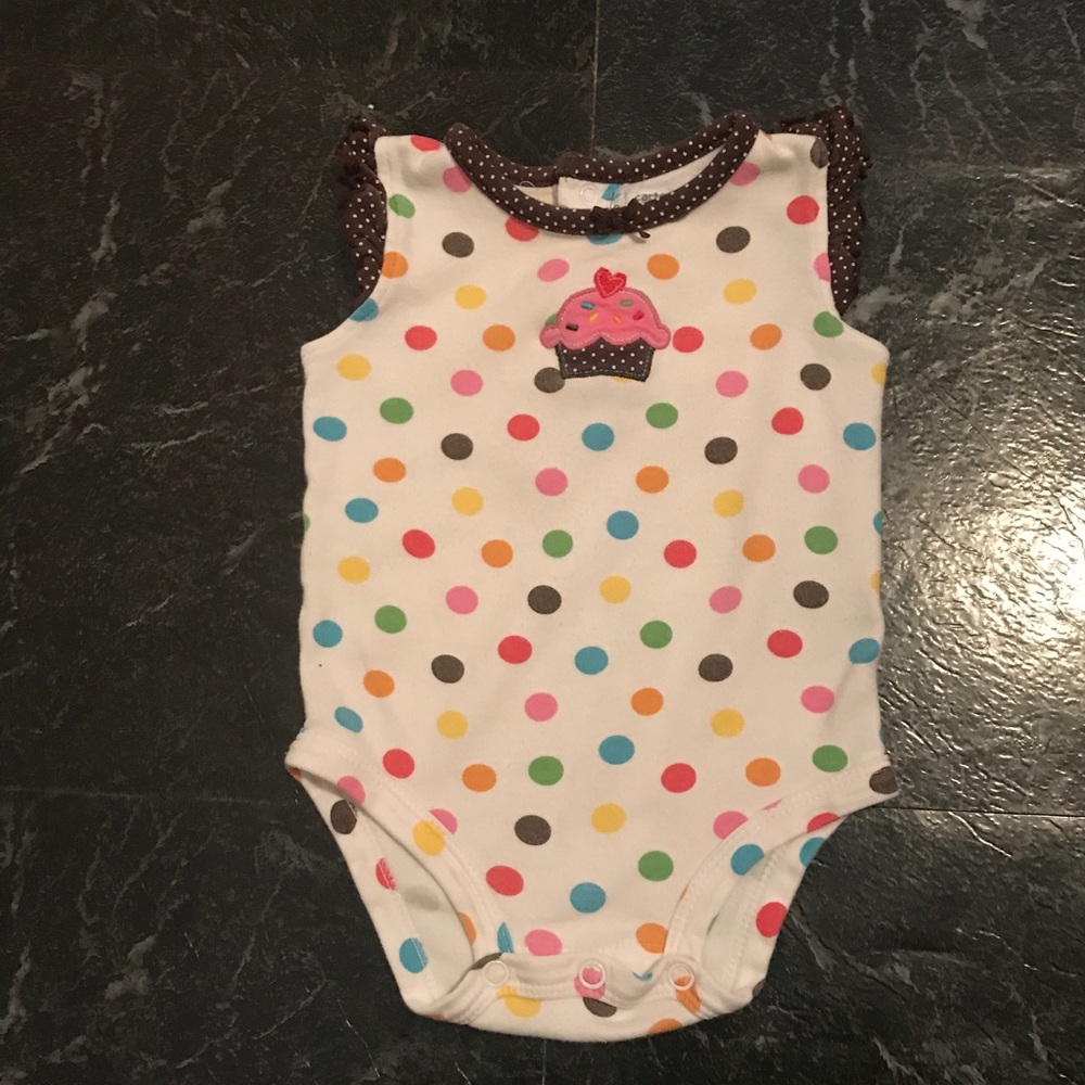 🦄Onesies "cupcakes" 