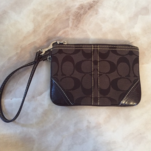 Chocolate COACH Signature Pattern Wristlet - Picture 1 of 4