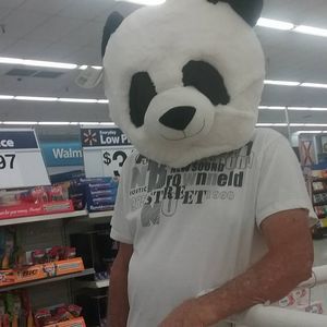 Meet your Posher, Karla