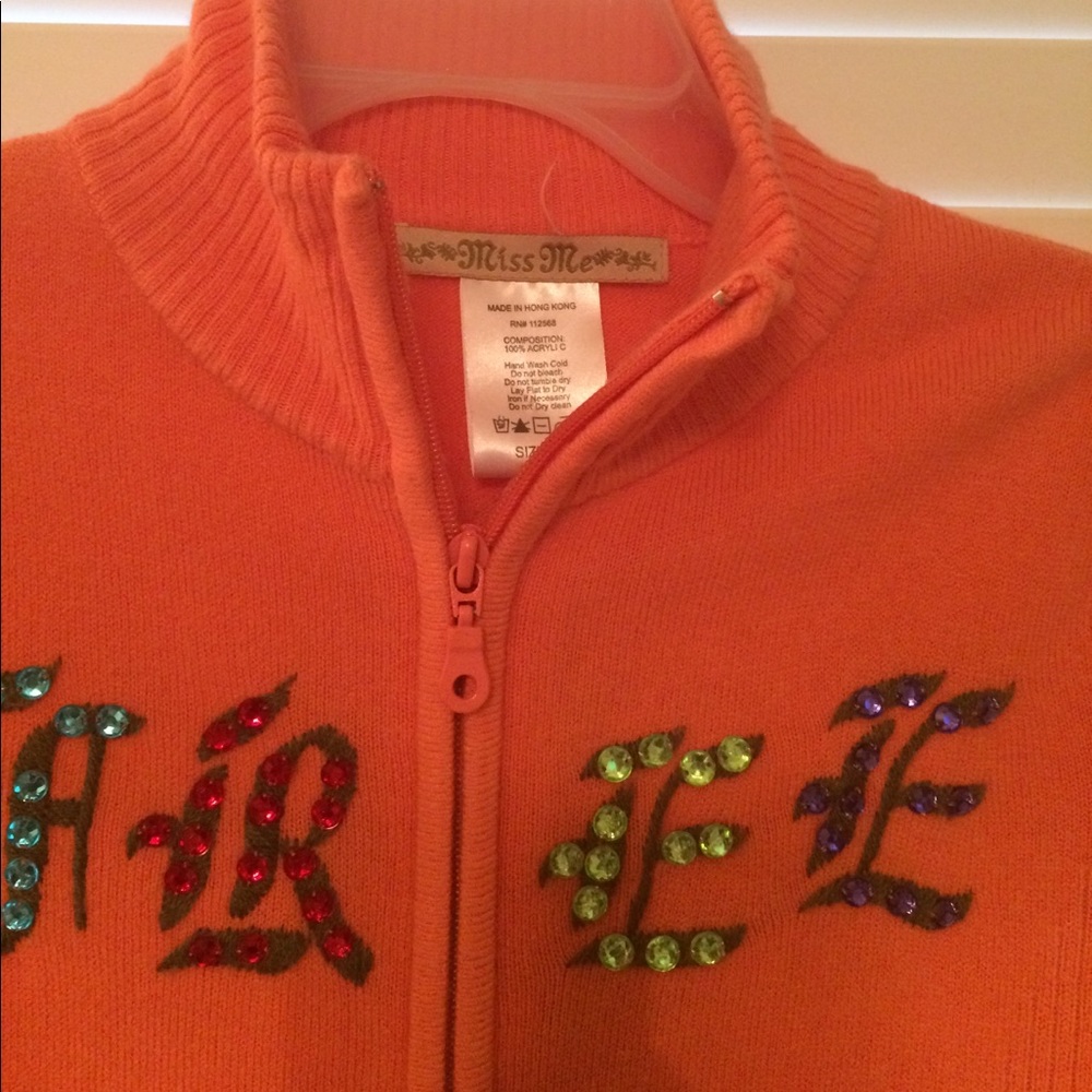 Sweater - Picture 2 of 3