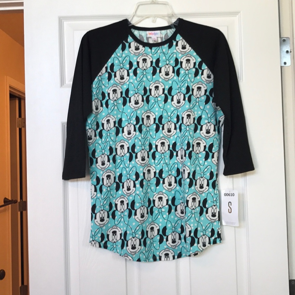 🎁🦄Small Lularoe Randy. 🎉1st collection Disney🎉