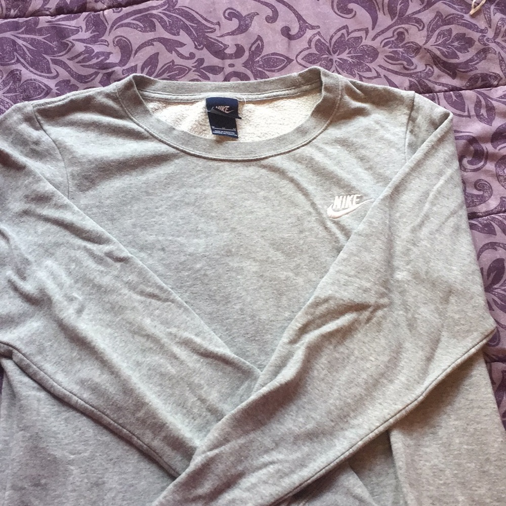 Nike original pull over sweater
