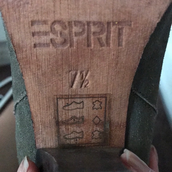 Booties - Picture 3 of 3