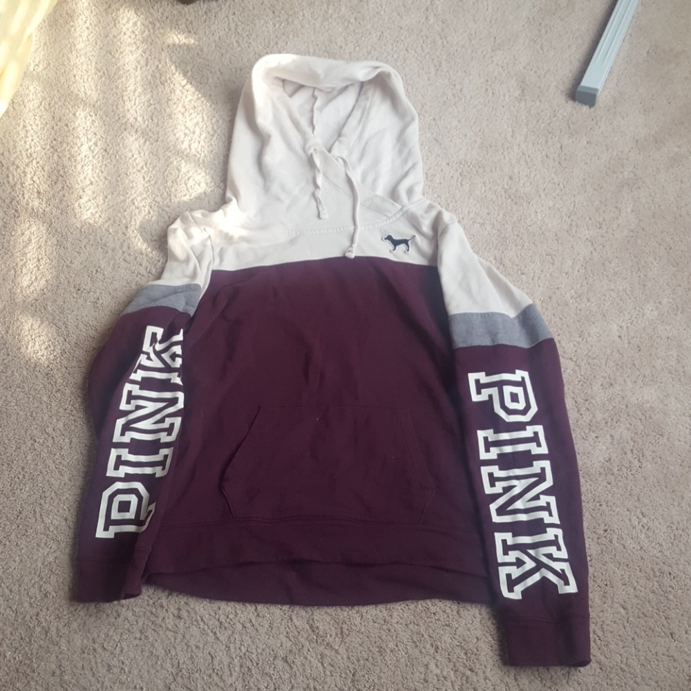 Vs pink maroon gray logo pullover sweater
