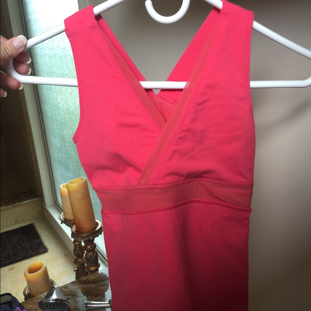 Lululemon athletic tank
