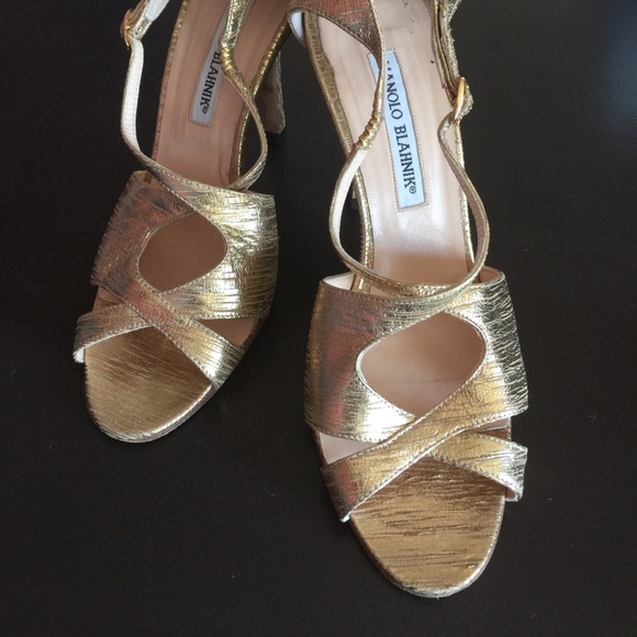 Manolo Blahnik Gold Heel w/ Ankle Strap. Size 37. - Picture 2 of 7