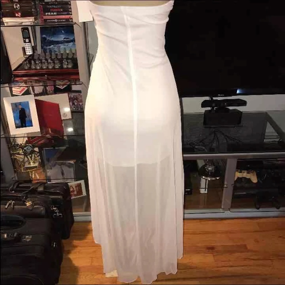 Ivory with silver sequin side dress sz small - Picture 7 of 7