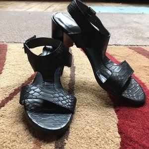 Stuart Weitzman Block Heel Sandal