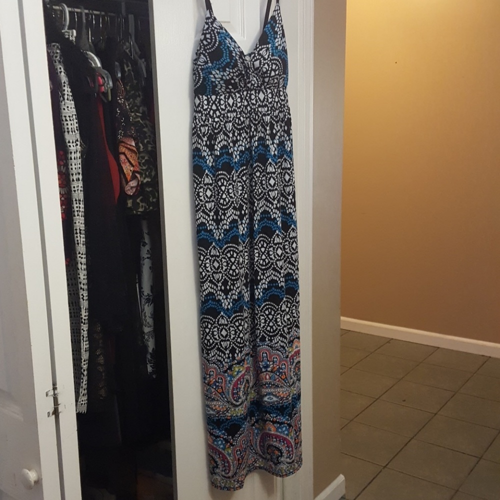 *New Listing* Multi colored printed maxi dress