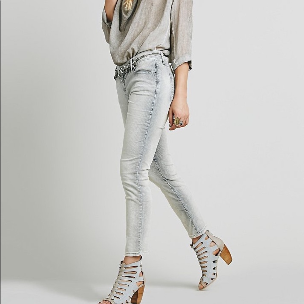 Free People skinny roller cords.