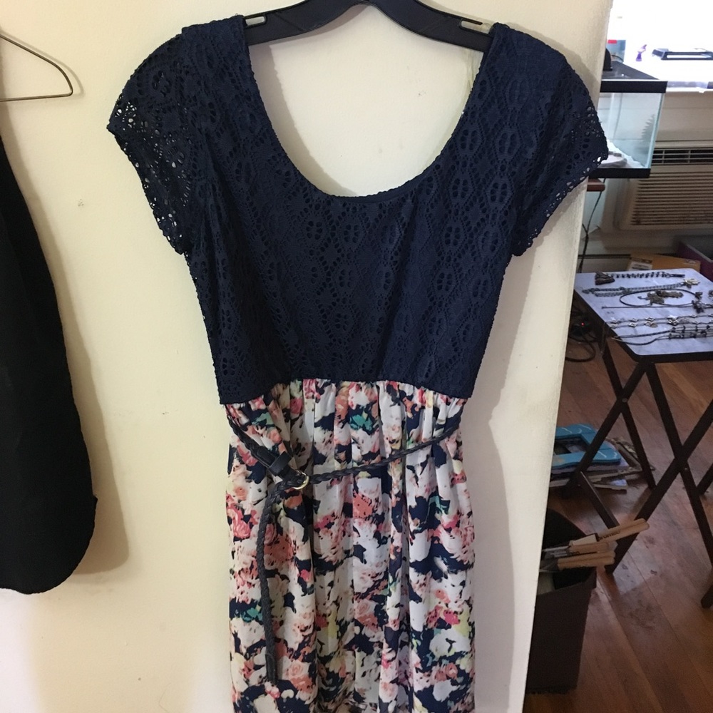 dress wBlue knitted top with flowing floral bottom