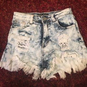 Destroyed high waisted shorts