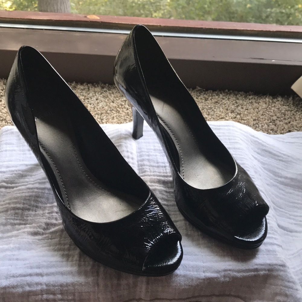 Only wore once.. cleaning out my closet