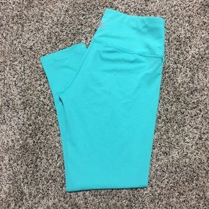 90 Degree Teal Crop Legging Size Small