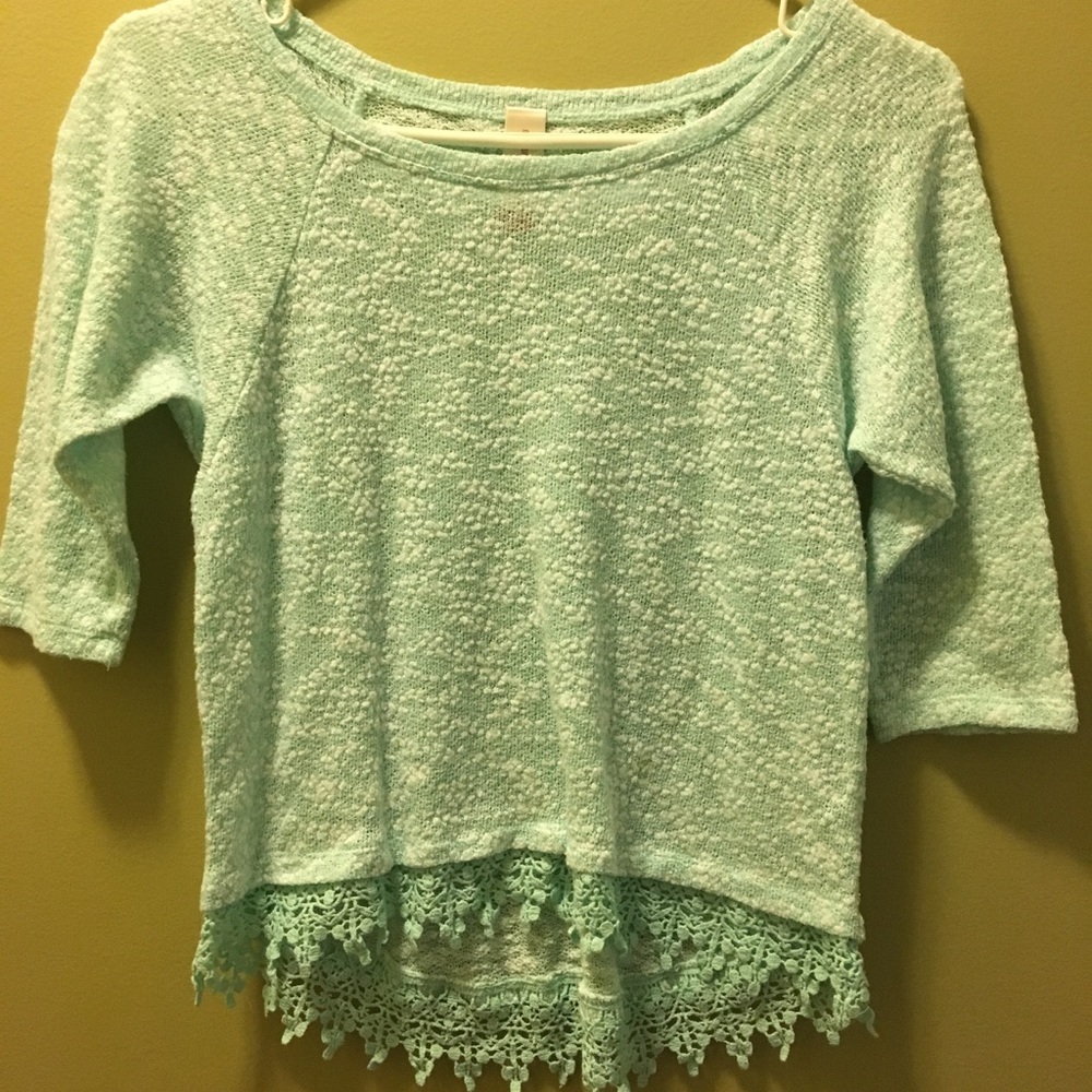 Lime green long sleeve shirt.