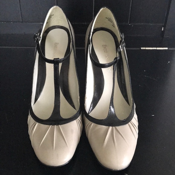 Classy Wedge Mary Jane Heel - Picture 2 of 3