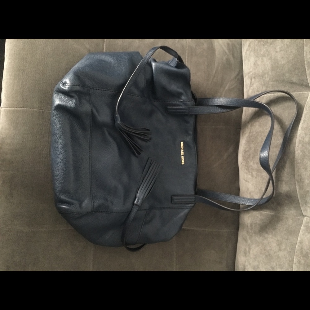 Michael kors hobo bag