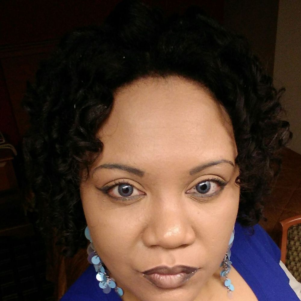 Meet your Posher, Sharita