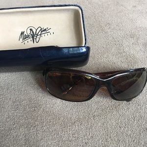 Brown Maui Jim sunglasses