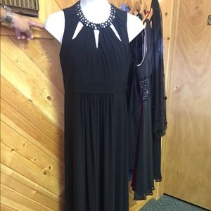 Elegant formal gown w/jeweled neckline