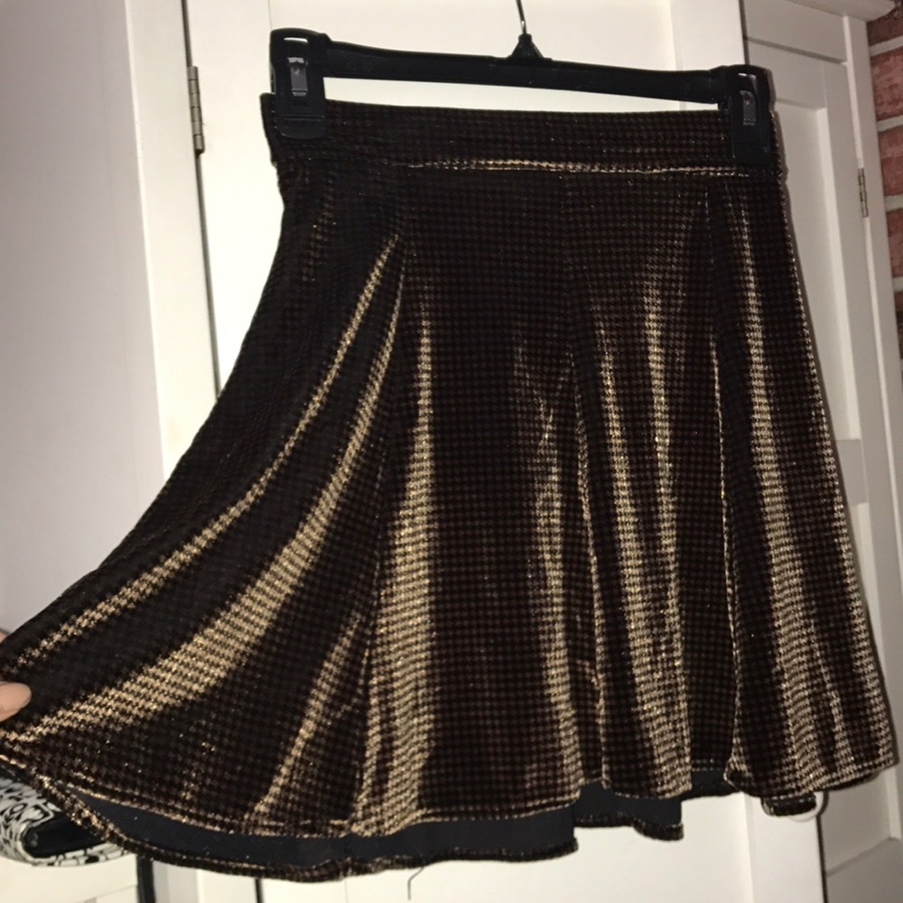 Velvet houndstooth skater skirt