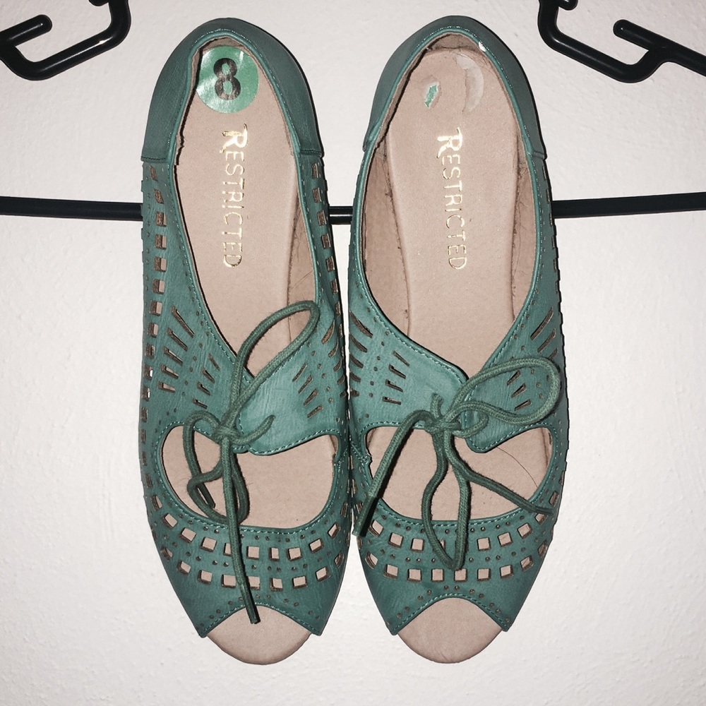 Turquoise Cutout Flats