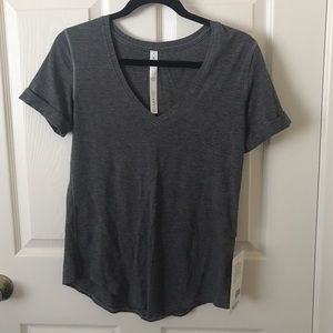 Love Tee II - lululemon shirt size 4