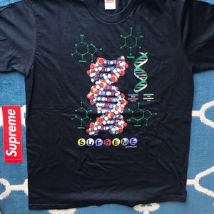 Supreme DNA Tee in Black - Size Med