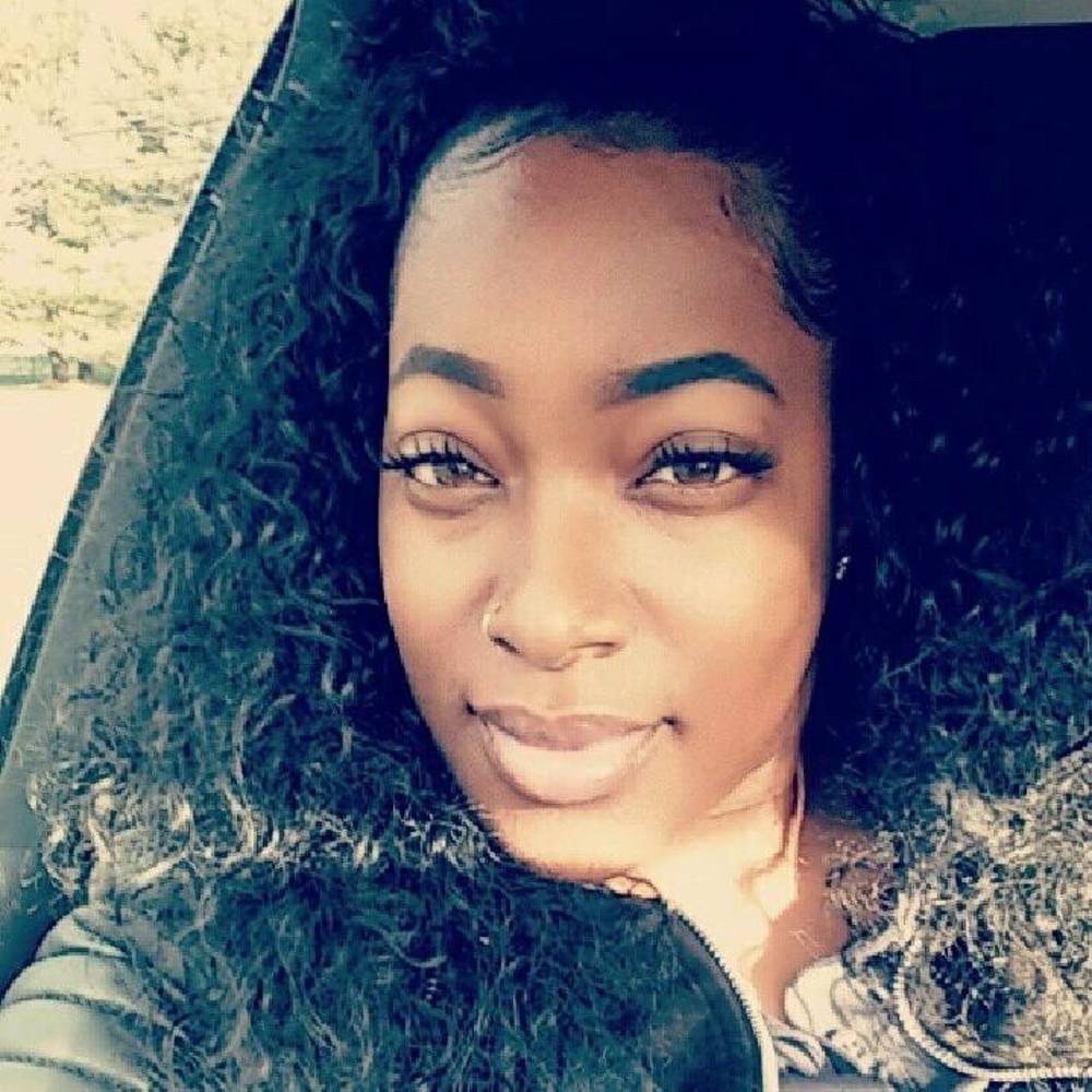 Meet your Posher, Latrisha