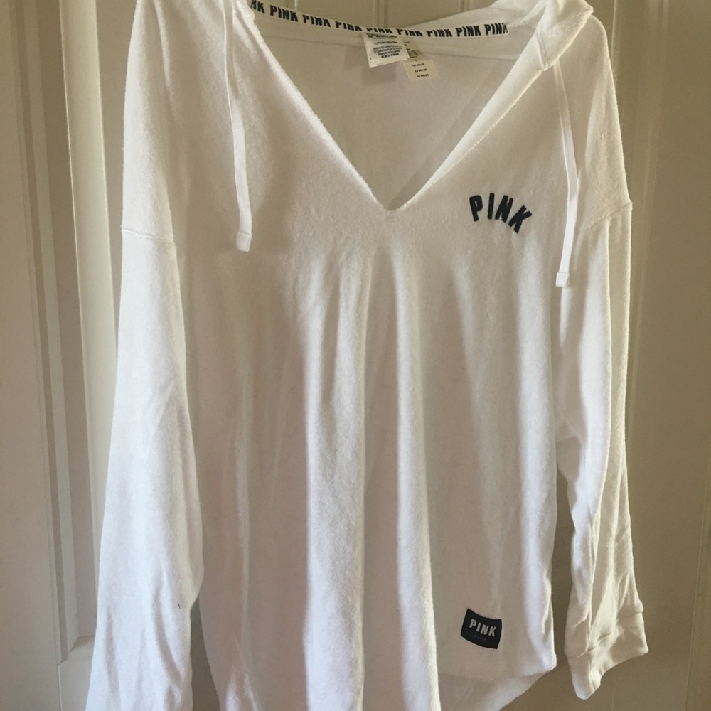 ••SOLD••Long sleeve pink victoria secrets pullover