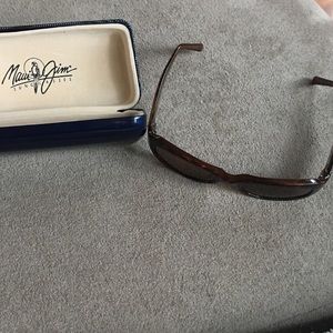 Brown Maui Jim sunglasses