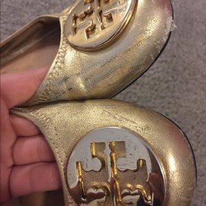 Tory Burch Gold Riva flat size 8.5