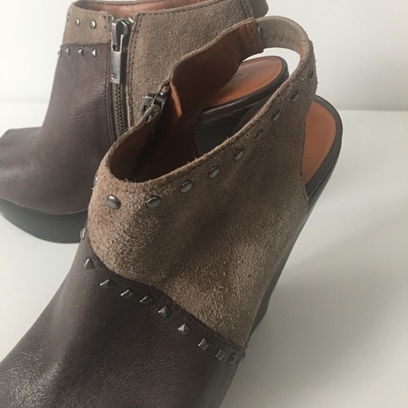 SOLD 💕Lucky Brand Ramona Wedge Sandals Size 7.5 - Picture 4 of 6