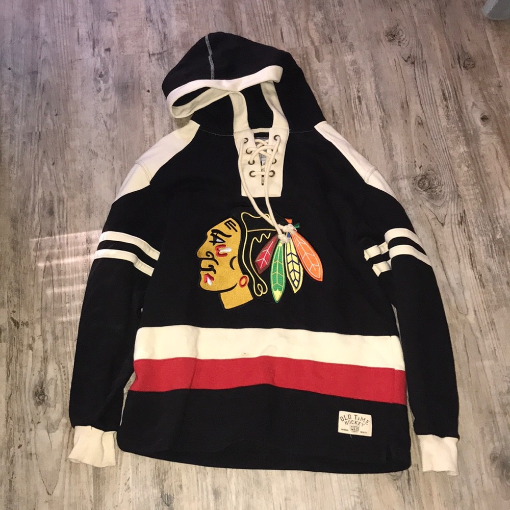 Blackhawks Jersey Hoodie - Picture 3 of 6