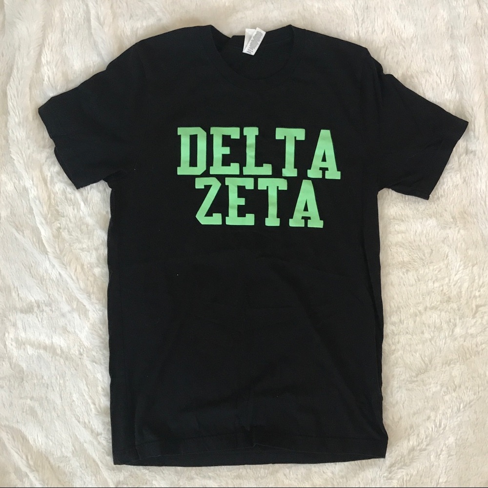 DELTA ZETA TEE