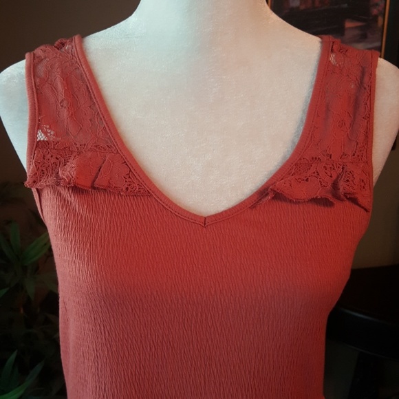 Cupio Top - Picture 5 of 7