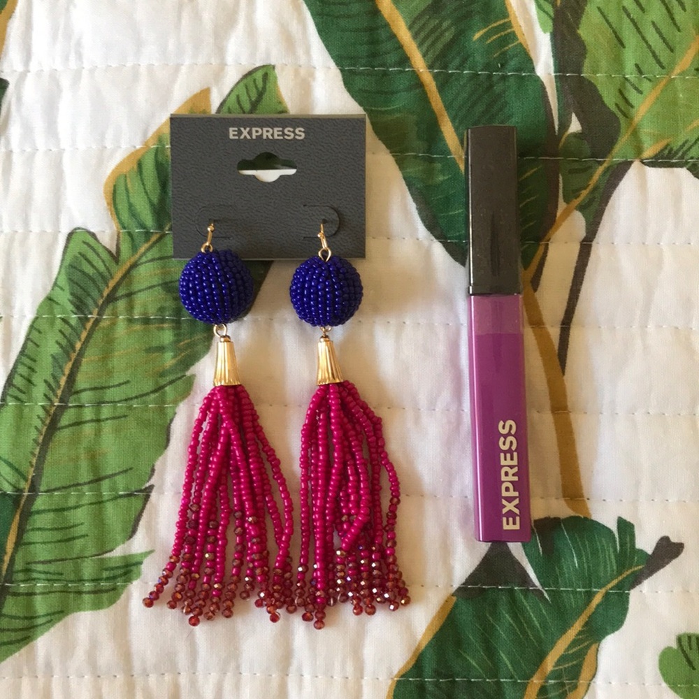 Express Statement Earrings + Lipgloss