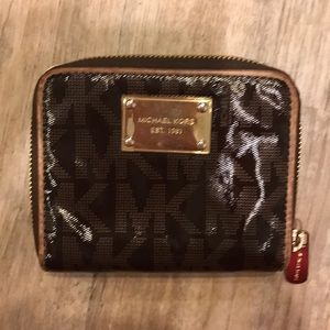 Michael kors wallet