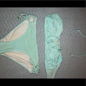 Jessica Simpson bikini