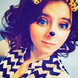 Meet your Posher, Hayley