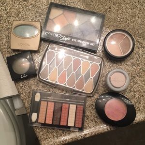 Makeup bundle (EyeShadow)