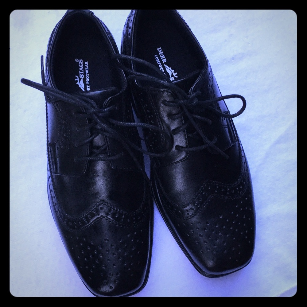 Deer Stags - Big Boy Kids Wing Tip Shoes - NWOT
