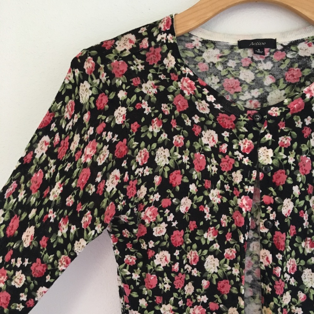 Flower Comfy Cardigan