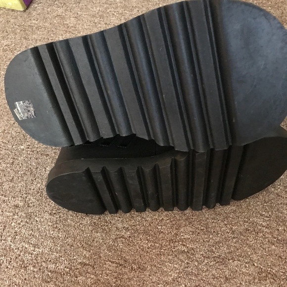 Demontia stomp platform shoes - Picture 2 of 3