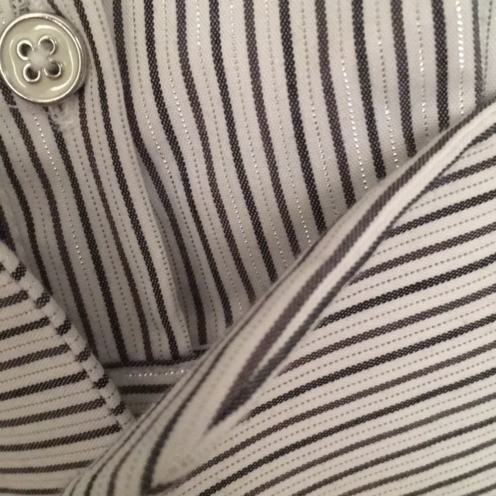 Button Down Top - Picture 2 of 2