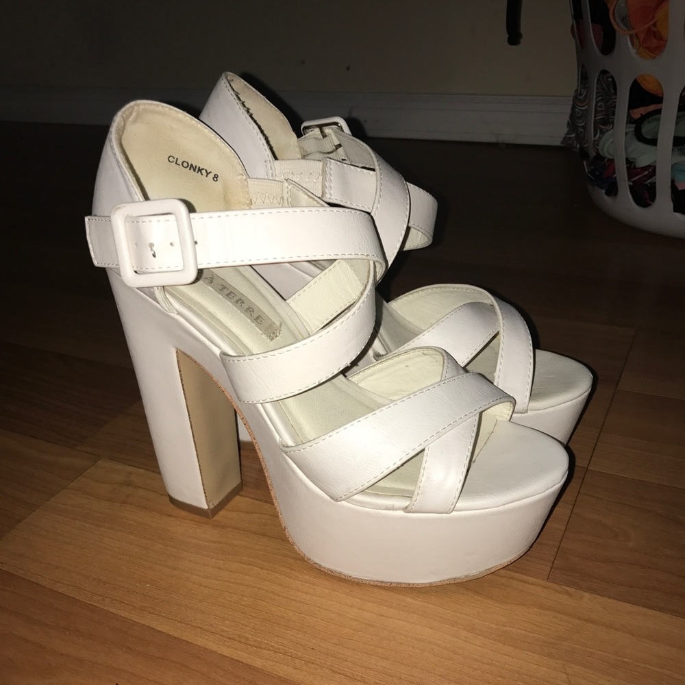 Pied À Terre heels