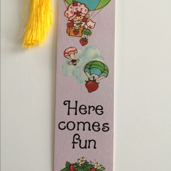 Strawberry Shortcake Bookmark - Picture 2 of 4
