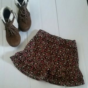 Oshkosh fall flowery skirt size 4T