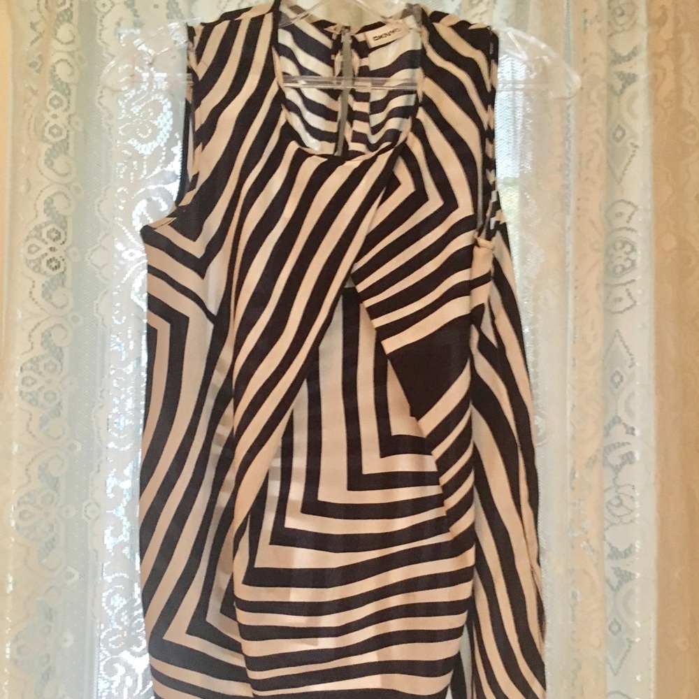 DKNY sheer patterned black and white shirt
